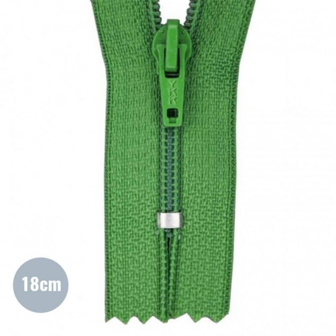 Zipper YKK Grass Green 18CM Nylon - (Not Divisible Nylon Zippers YKK)